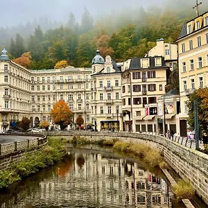 Hotel Zlaty Sloup